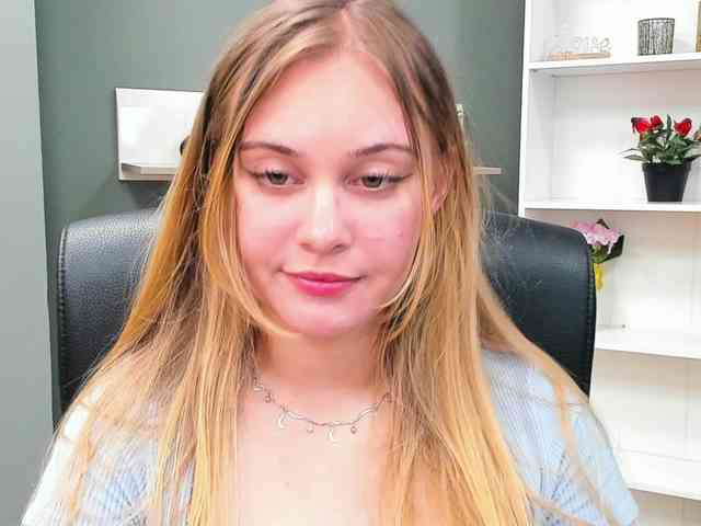 PERFECTvaleria webcam