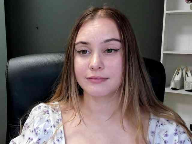 PERFECTvaleria webcam