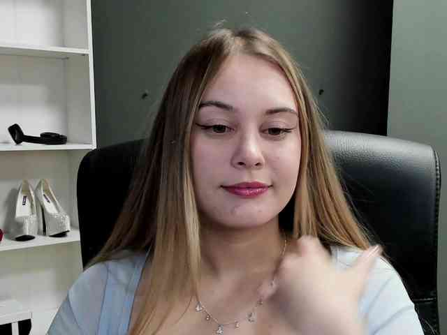 PERFECTvaleria webcam