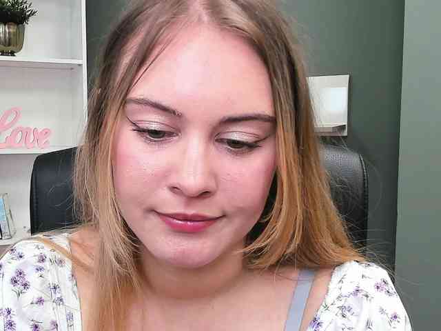 PERFECTvaleria webcam