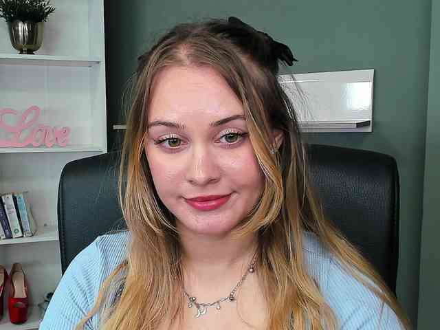 PERFECTvaleria webcam