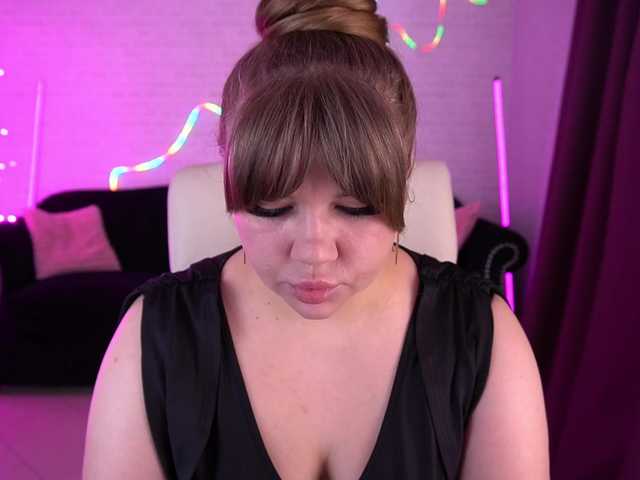 AlishaMalinka's BongaCams show and profile