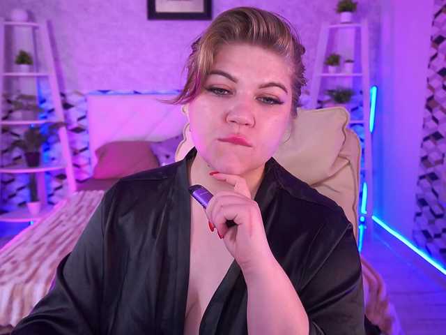 AlishaMalinka's BongaCams show and profile