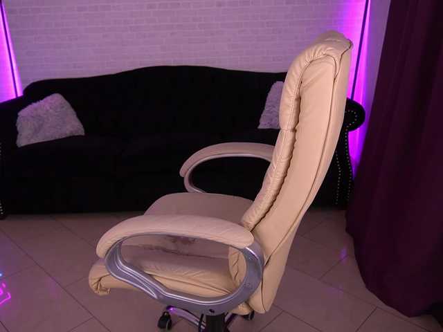  AlishaMalinka chat room