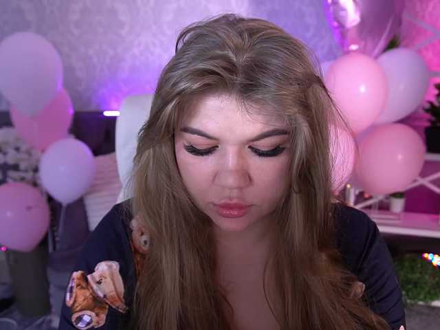 AlishaMalinka's BongaCams show and profile