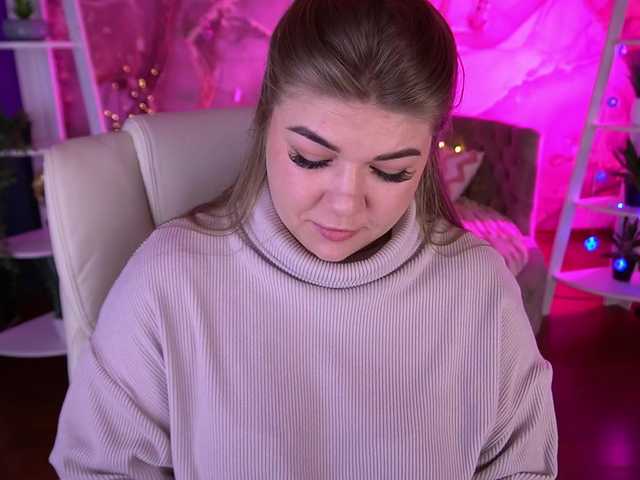 AlishaMalinka live cam