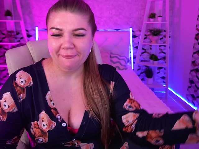 AlishaMalinka's BongaCams show and profile