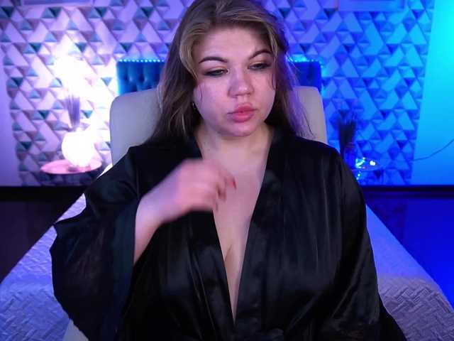 AlishaMalinka's BongaCams show and profile