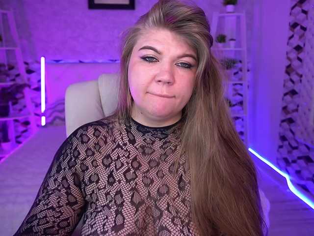 AlishaMalinka's BongaCams show and profile