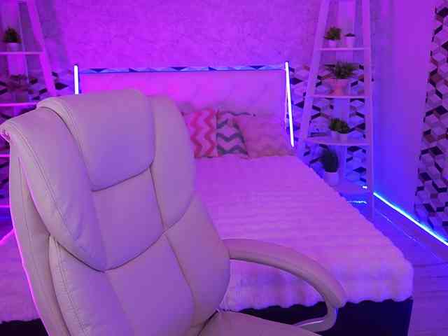 AlishaMalinka Live Webcam on BongaCams