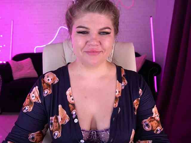 AlishaMalinka AlishaMalinka