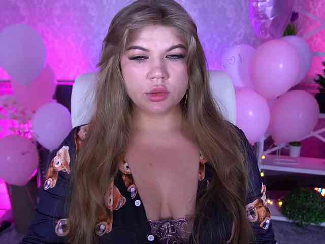 AlishaMalinka AlishaMalinka