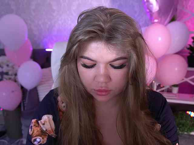 AlishaMalinka AlishaMalinka