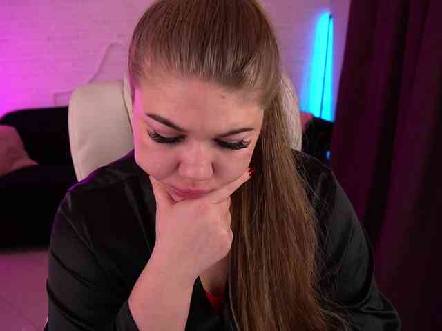 AlishaMalinka AlishaMalinka