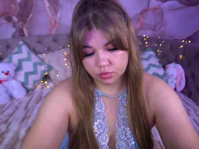 AmellyWhite webcam