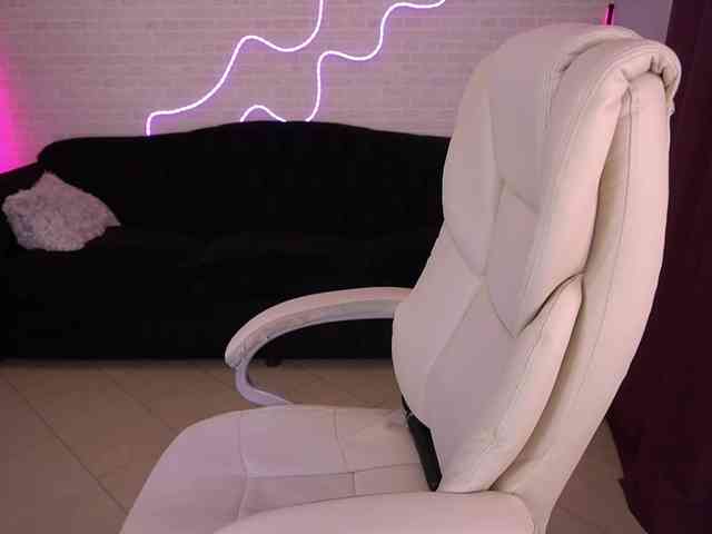 AmellyWhite webcam