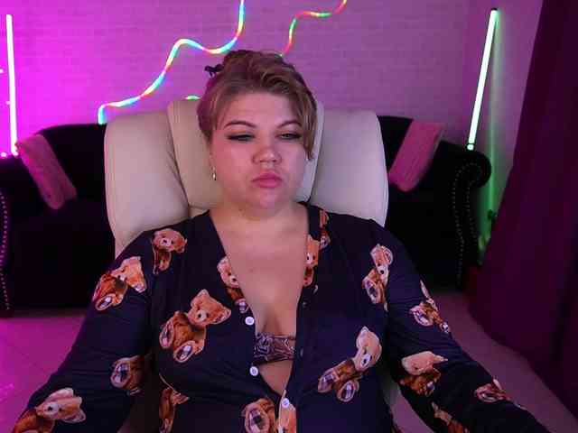 AlishaMalinka AlishaMalinka