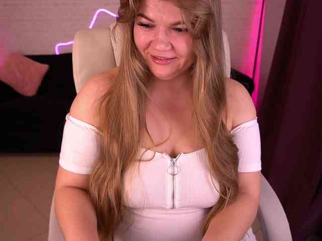 AlishaMalinka AlishaMalinka