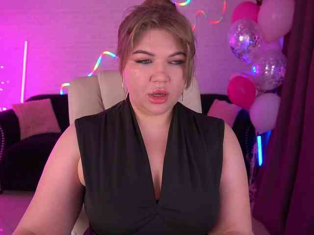 AlishaMalinka Live Webcam on BongaCams