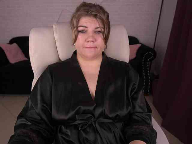 AlishaMalinka AlishaMalinka