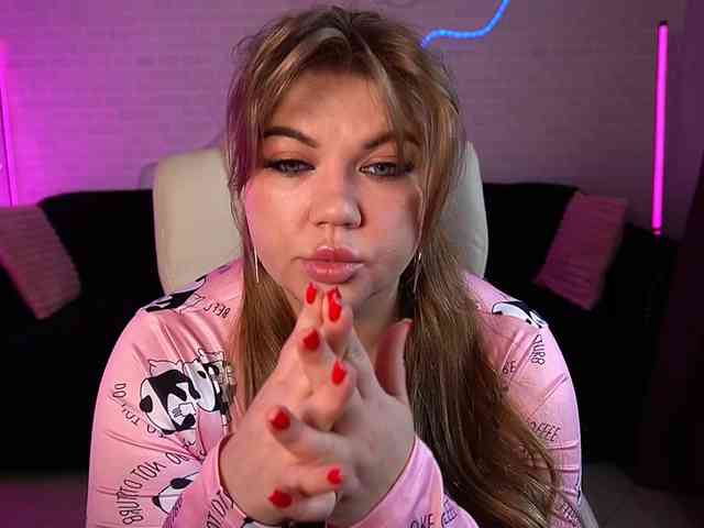 AlishaMalinka Live Webcam on BongaCams