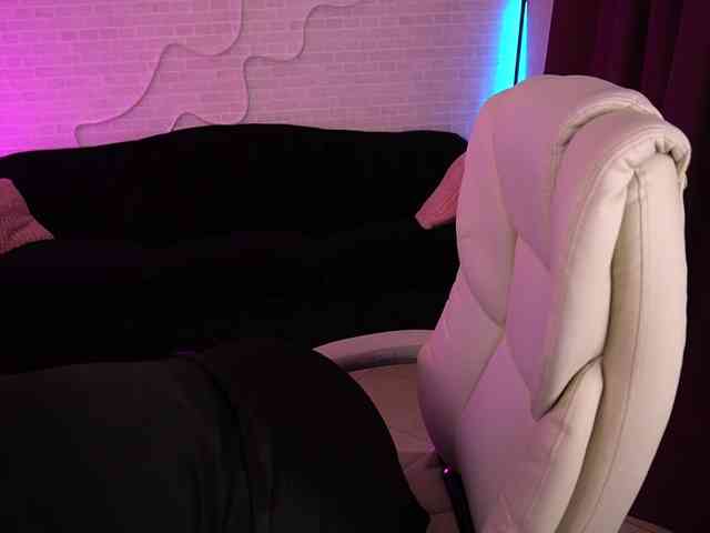 AlishaMalinka AlishaMalinka