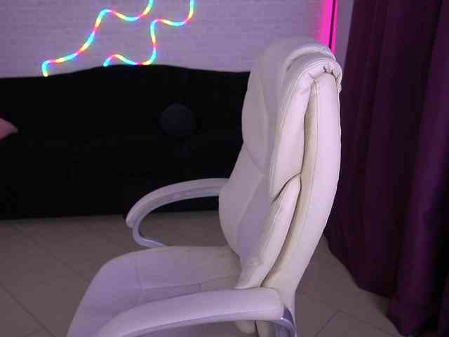 AlishaMalinka AlishaMalinka