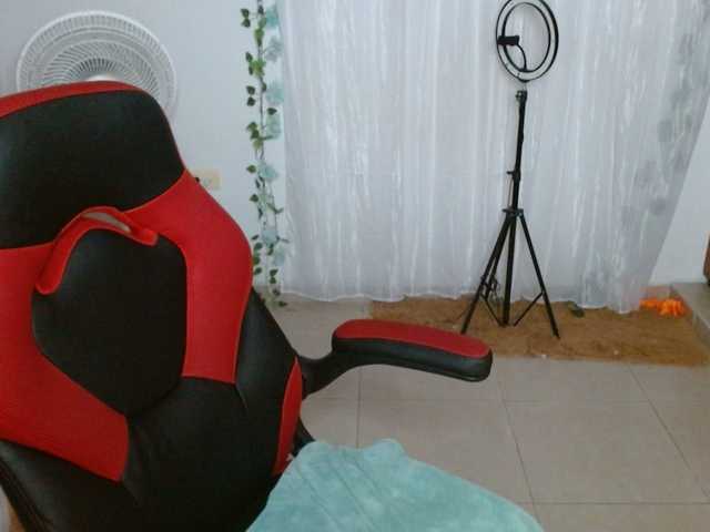 helenca1980's BongaCams show and profile