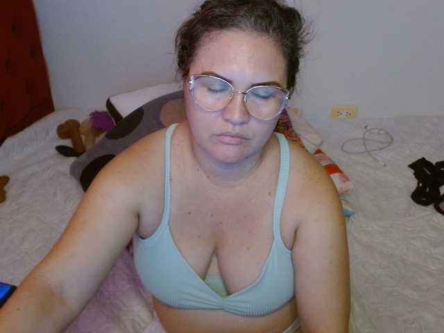 helenca1980's BongaCams show and profile