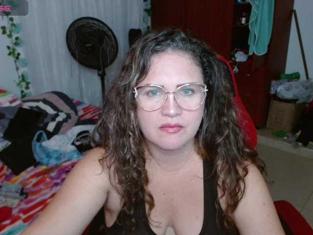 helenca1980's BongaCams show and profile