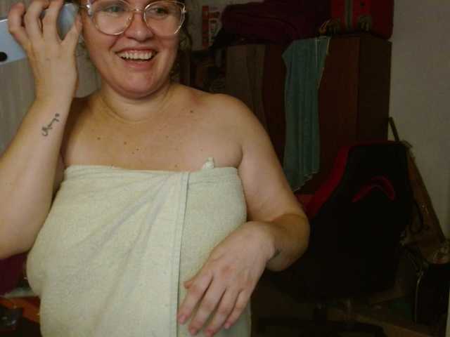 helenca1980's BongaCams show and profile