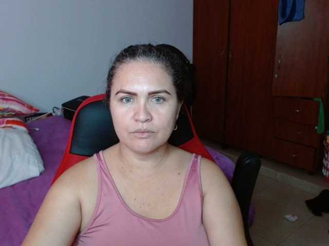 helenca1980's BongaCams show and profile