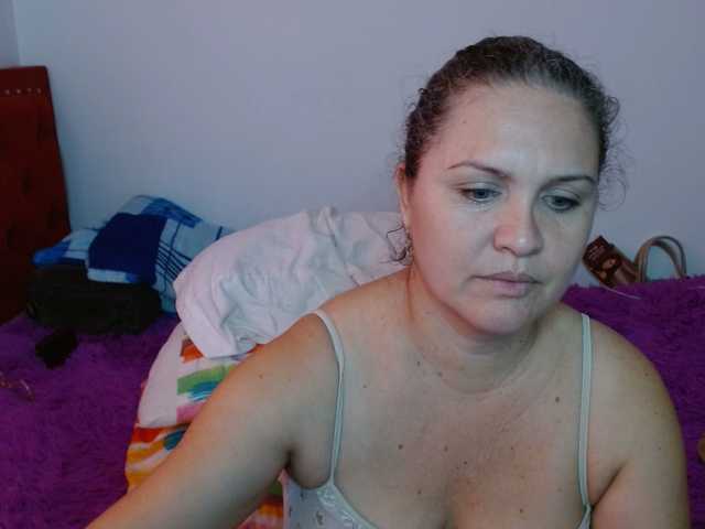 helenca1980's BongaCams show and profile