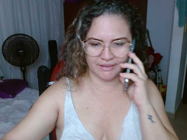 helenca1980's BongaCams show and profile