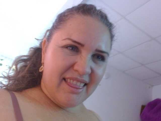  helenca1980 chat room