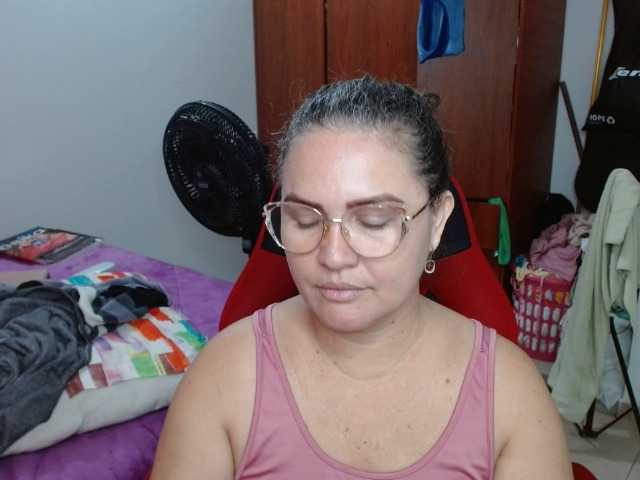 helenca1980's BongaCams show and profile