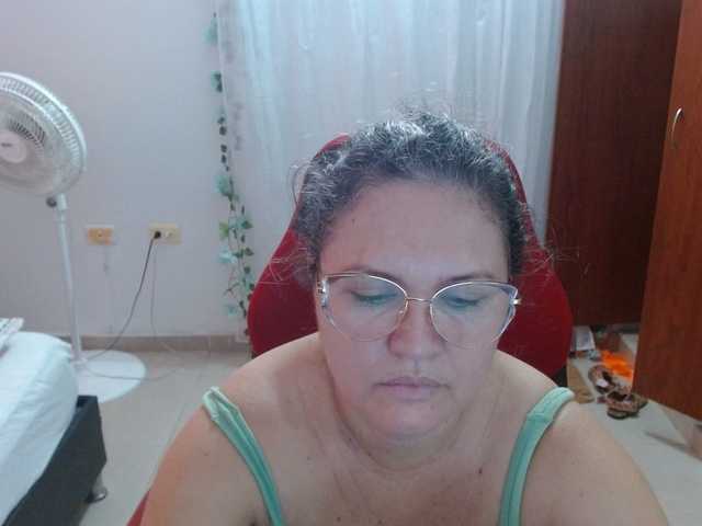 helenca1980's BongaCams show and profile