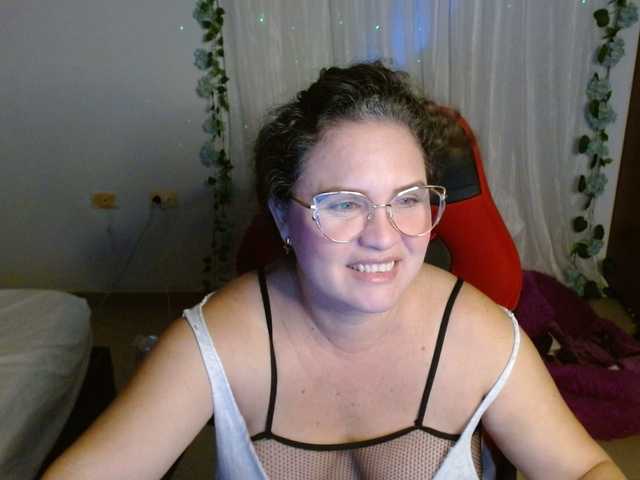 helenca1980's BongaCams show and profile