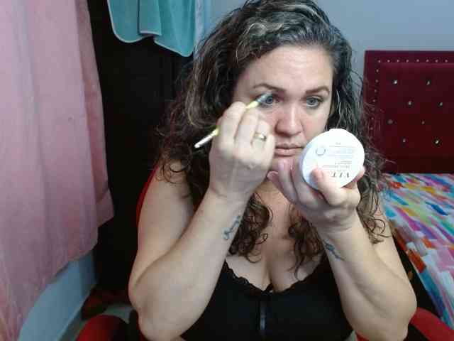 helenca1980 webcam