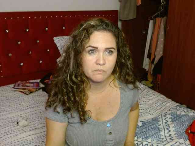 helenca1980 webcam