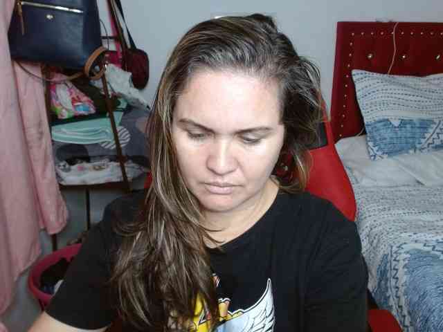 helenca1980 webcam