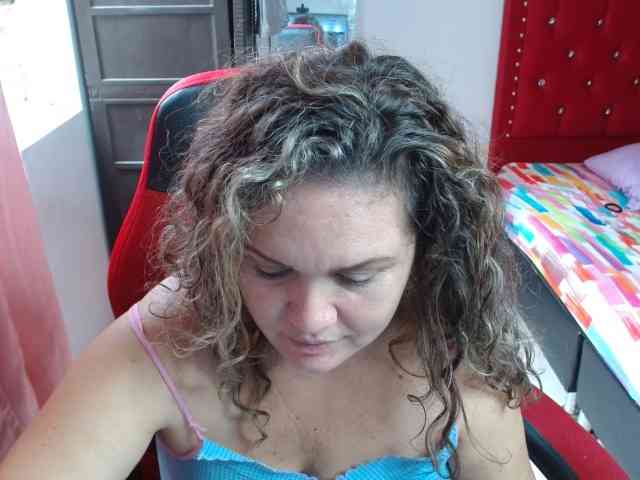 helenca1980 webcam