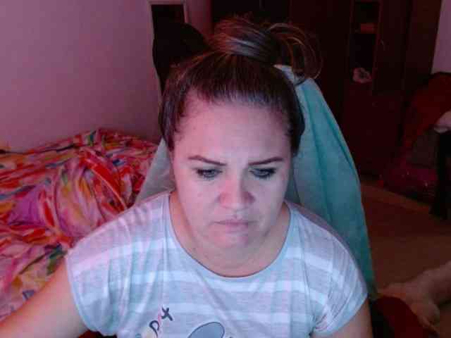 helenca1980 webcam
