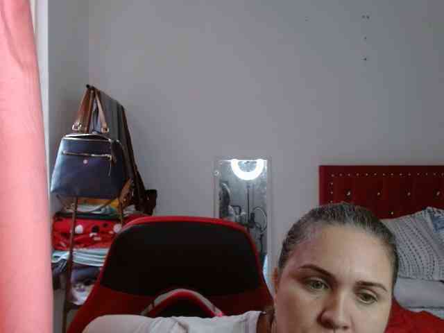 helenca1980 webcam