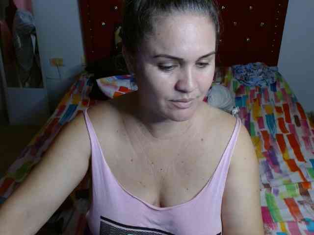 helenca1980 webcam