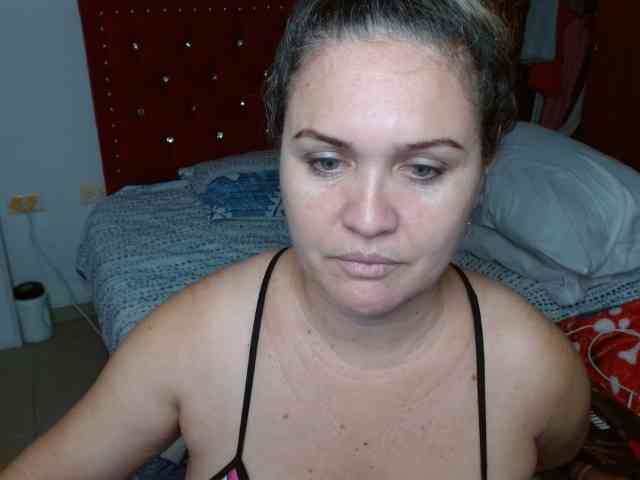 helenca1980 webcam