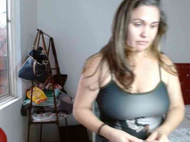 helenca1980 webcam
