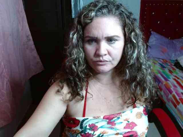 helenca1980 webcam