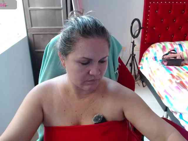 helenca1980 webcam