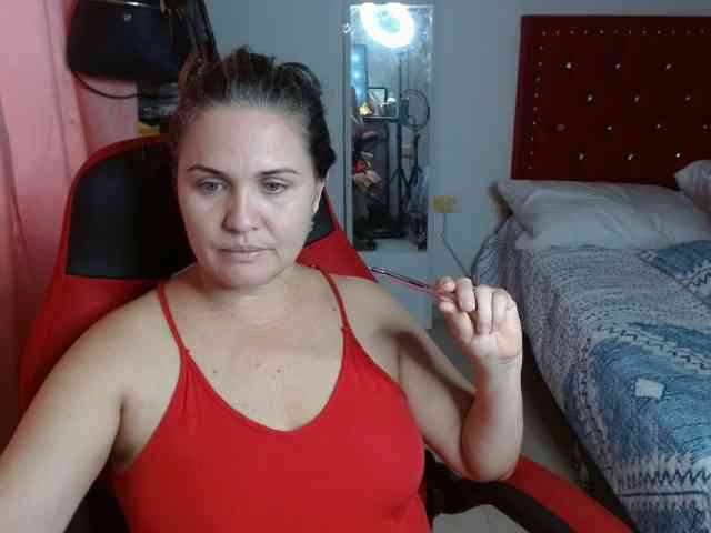 helenca1980 webcam
